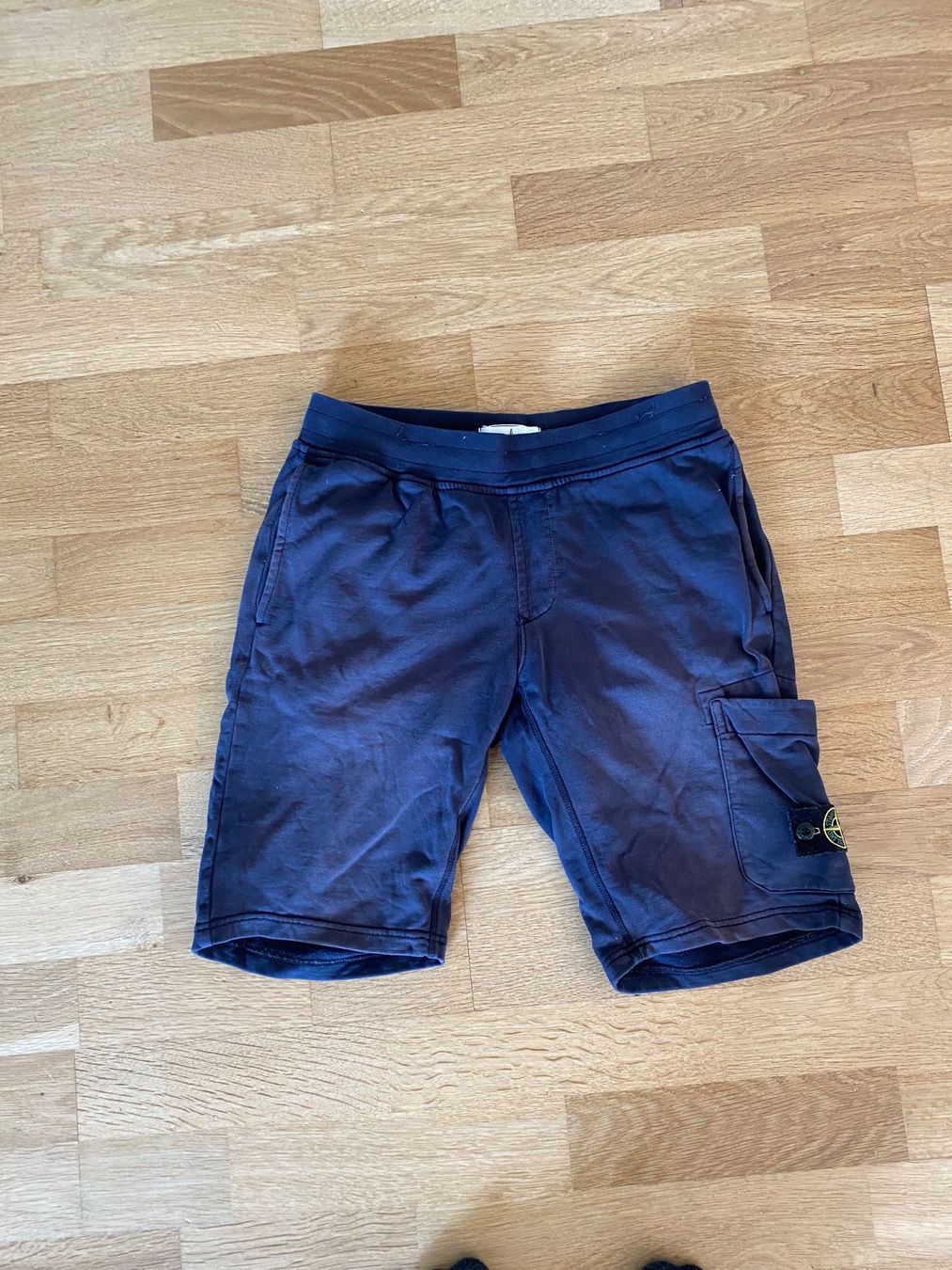 Pulls et sweat-shirts: Stone Island Junior Shorts Gr 12 156 – D'occasion à St. Gallen par ka_mo