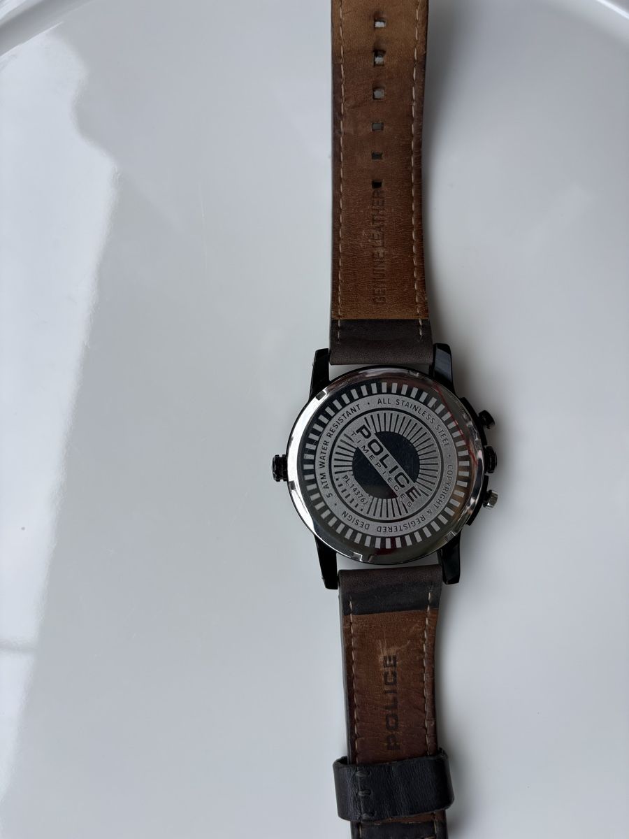 Police Montres: Montre Police Two Time – D'occasion à Vevey par carybde 2