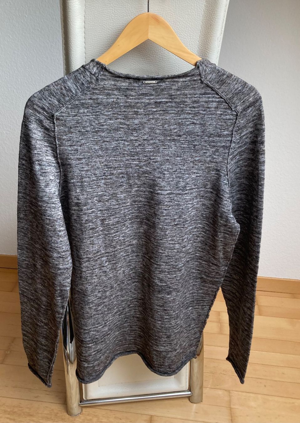 Maglioni & Felpe: Antony Morato Pullover mit Wolle Gr.M – Usato da Unterägeri venduto da Jutka_04 3