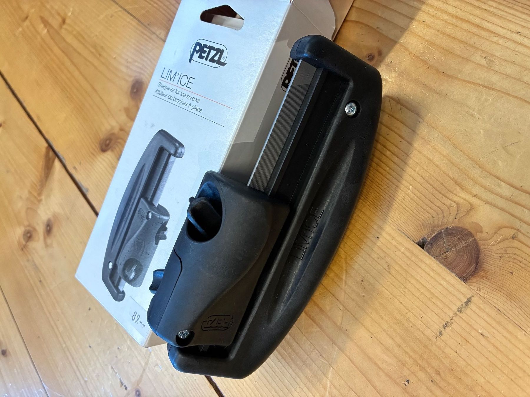 Attrezzatura da arrampicata: Petzl Lim`Ice Eisschrauben-schärfer – Nuovo (secondo la descrizione) da Küttigen venduto da thoren77 2