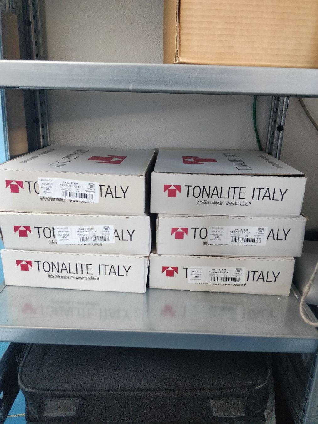 Rivestimenti per pavimenti: Feinsteinzeugplatten Tonelite Italy – Nuovo e nell'imballaggio originale da Zürich venduto da spa_xtd6 4
