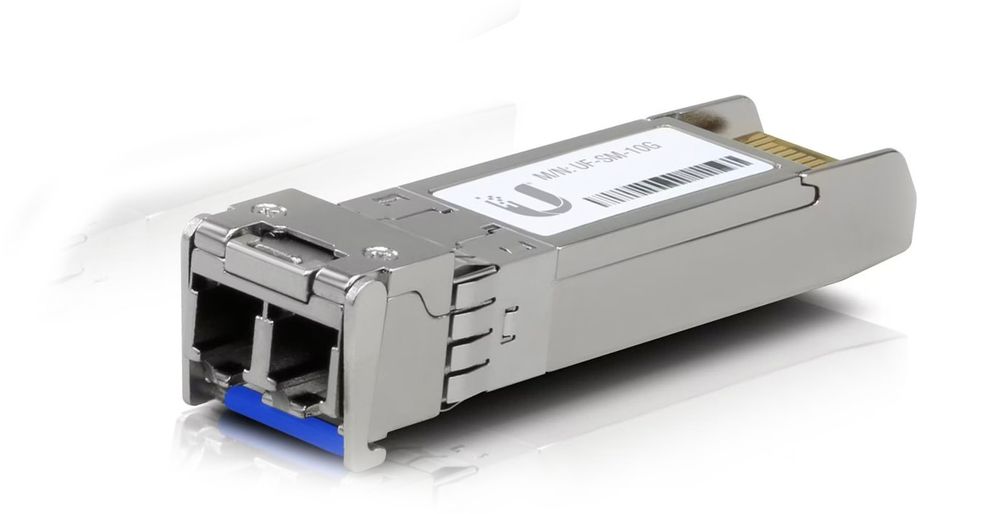 Dell N3048P Switch mit Rack-Schienen und opt. Modul SFP+ RF (Gebraucht ...