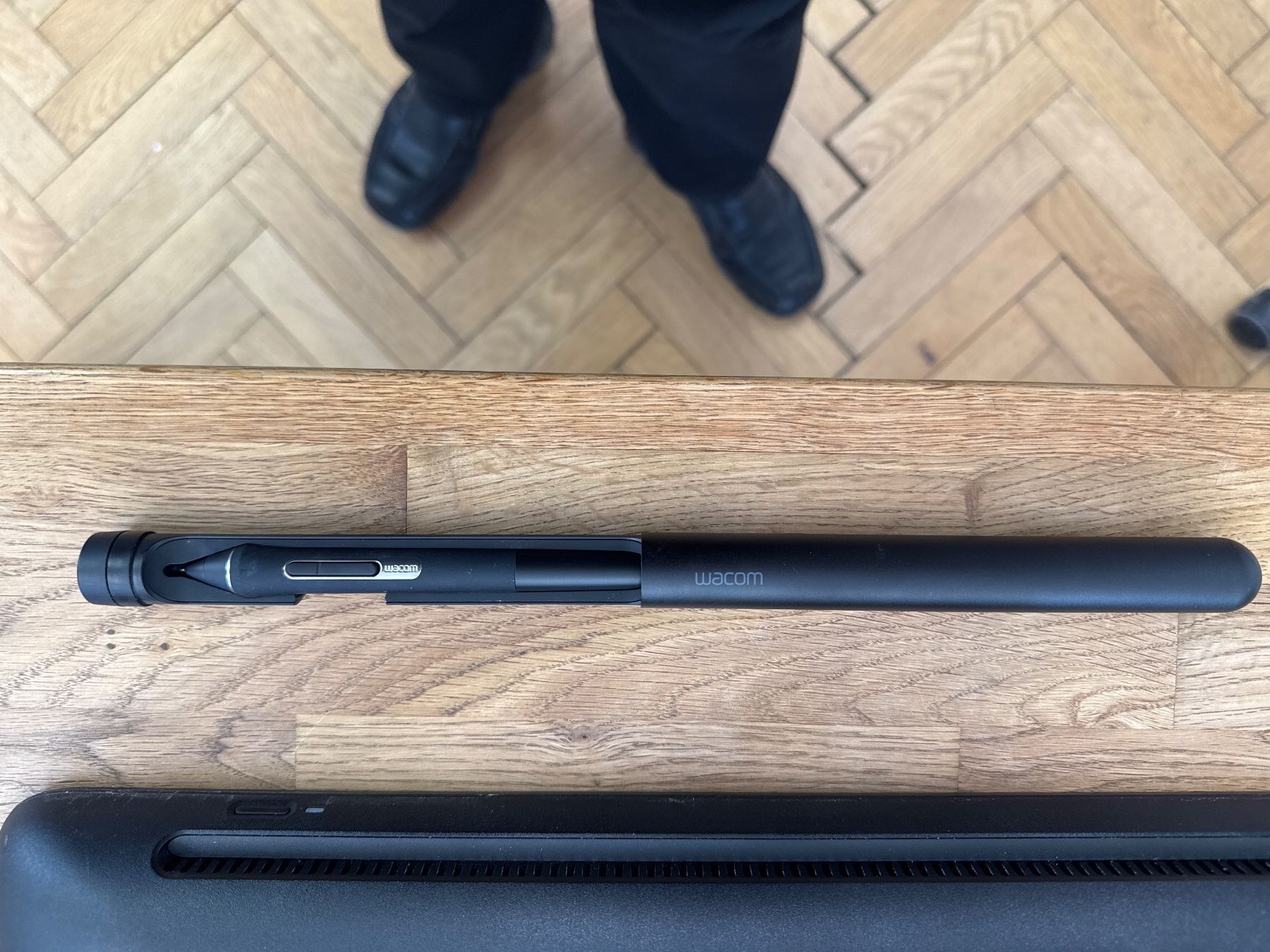 Wacom Tablet PC: Grafiktablet Wacom Cintiq 22 – Usato da St. Gallen venduto da VereinAutismusverlag 7