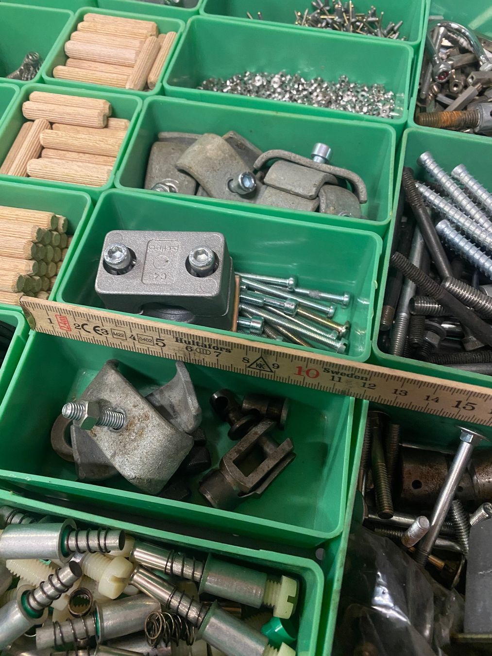 Behälter & Ähnliches: Einsatzkästen mit Inhalt ab 1.- – Gebraucht aus Wabern von HK-Design 7