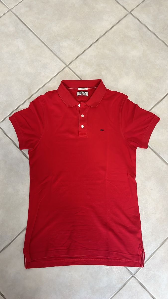 Polos: Polo Tommy Hilfiger Coton – Neuf (Voir description) à Delémont par gabrielquintas9