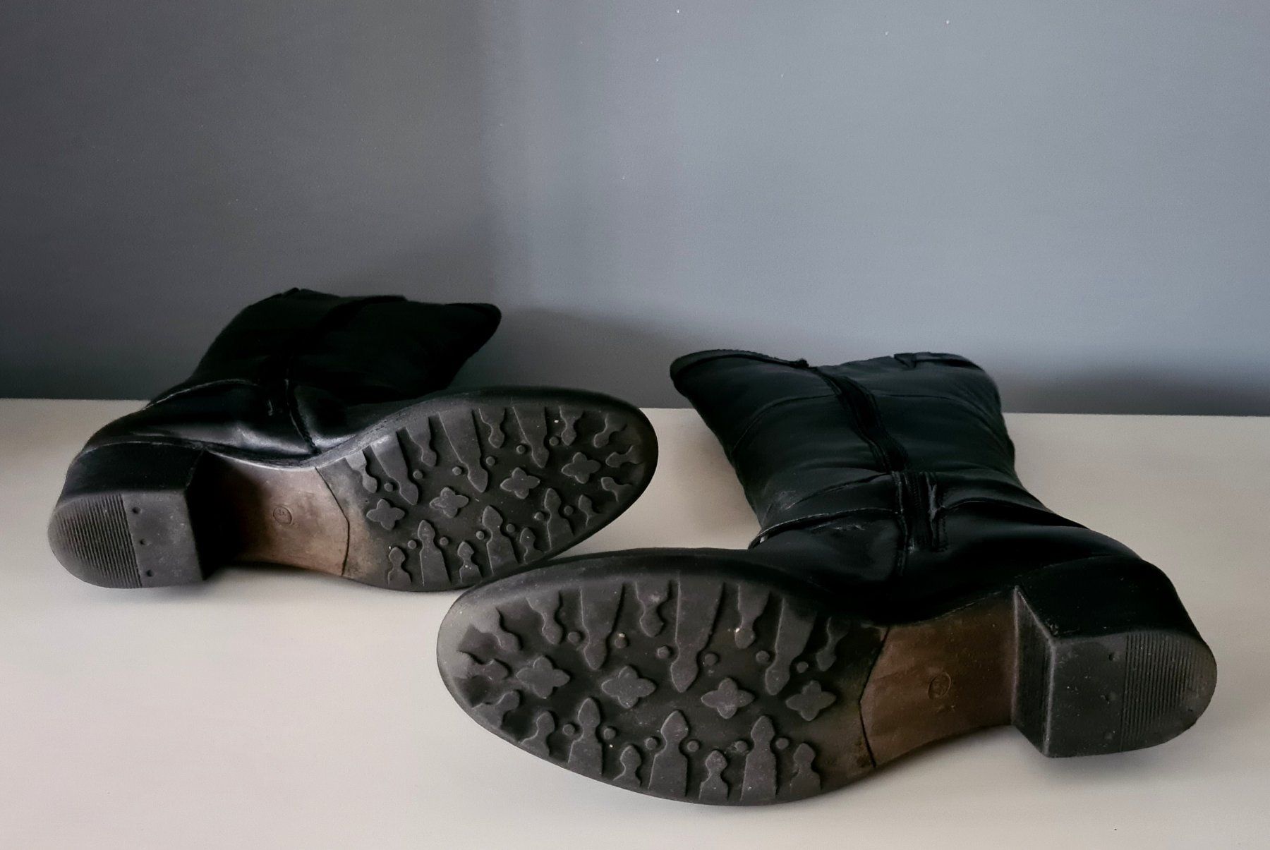 Scarpe da donna: Bottes cuir pointure 41 – Usato da Thônex venduto da AneleManele 6