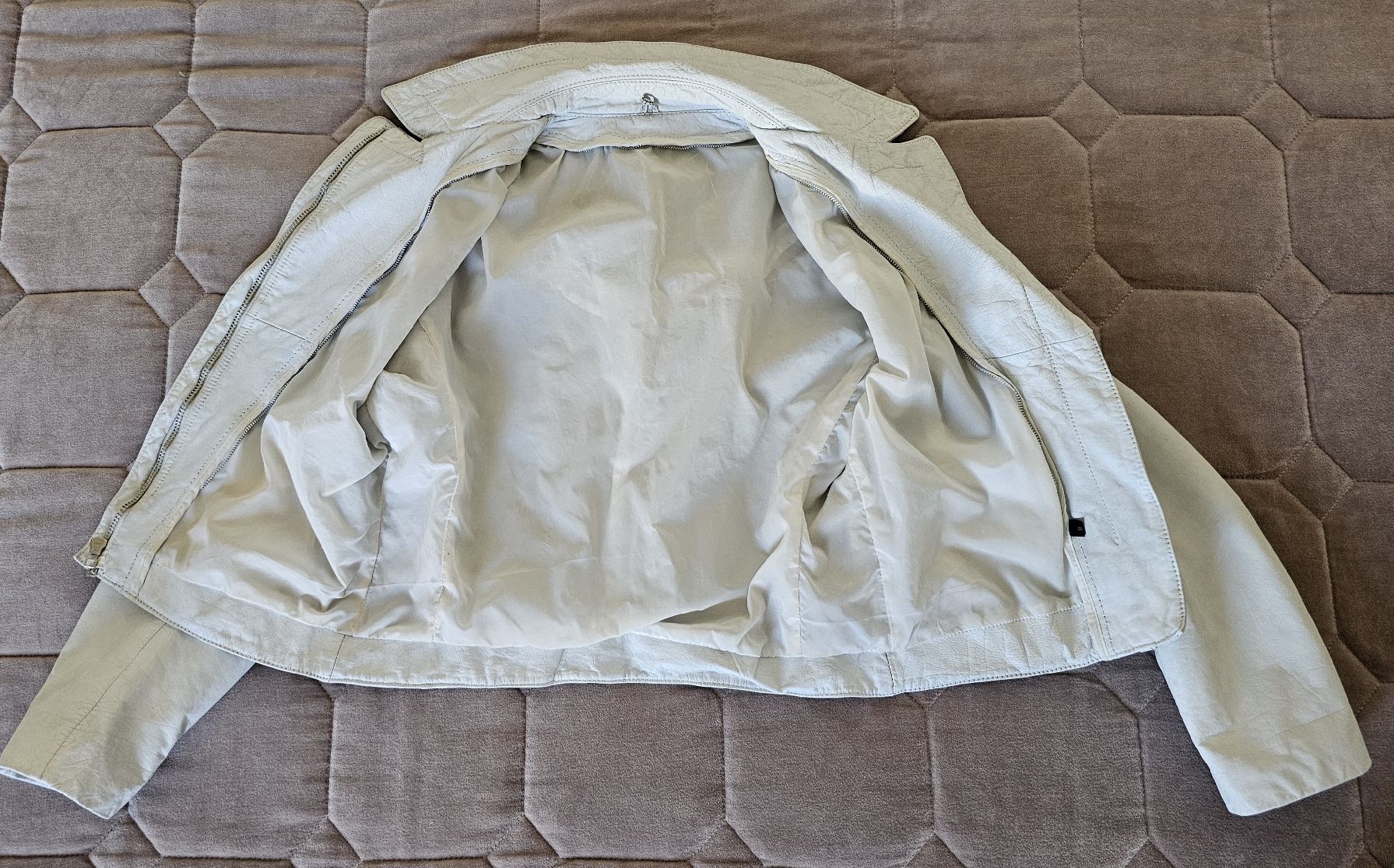 Vestes: Lederjacke  – D'occasion à Madiswil par stam232 5
