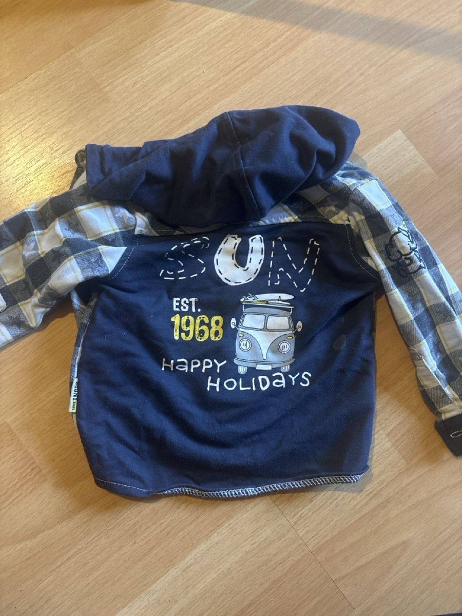 Kleiderpakete & -sets: Pullover und Jäckli Grösse 86 – Gebraucht aus Nunningen von sar_j2p6 1