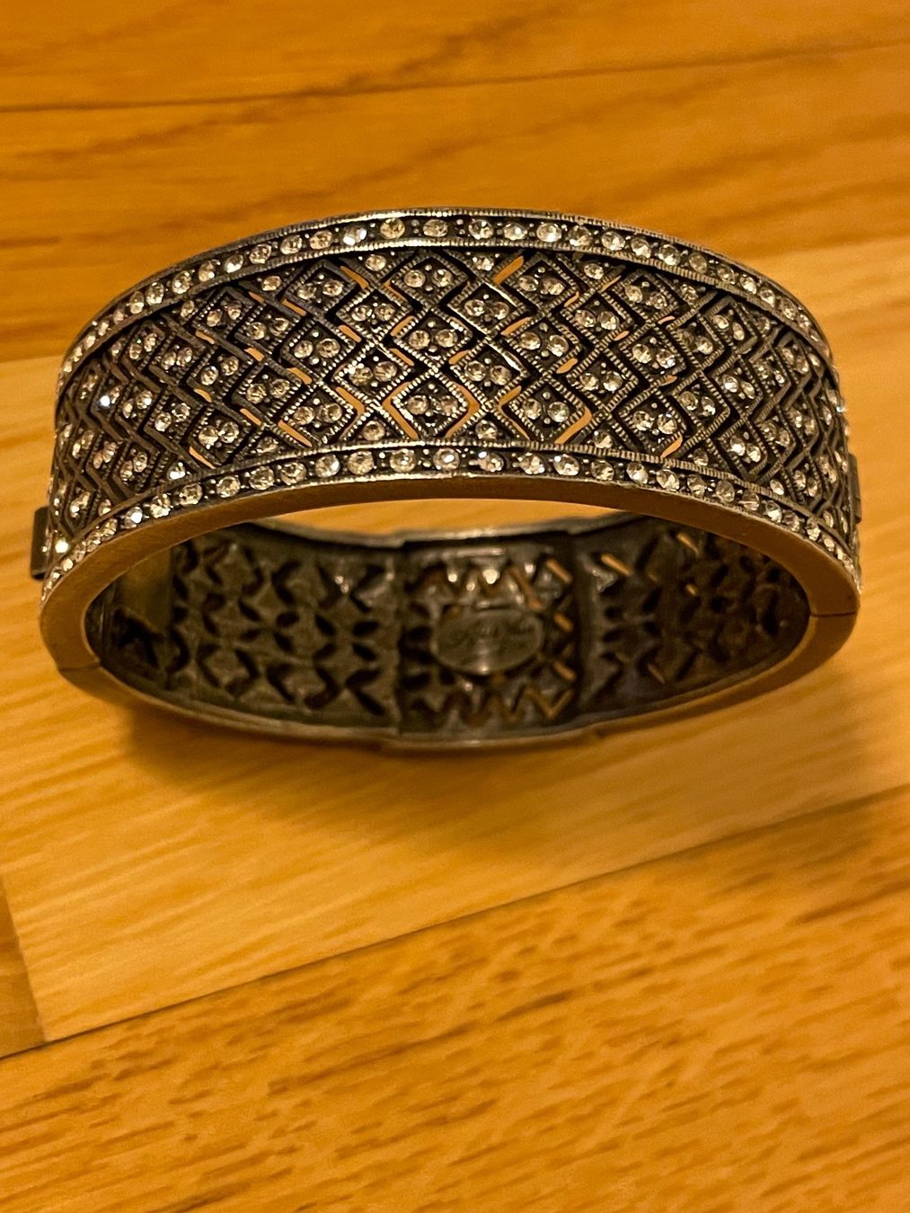 Armbänder & -reifen: Armband aus Harrods London – Gebraucht aus Richterswil von IrynaL 1