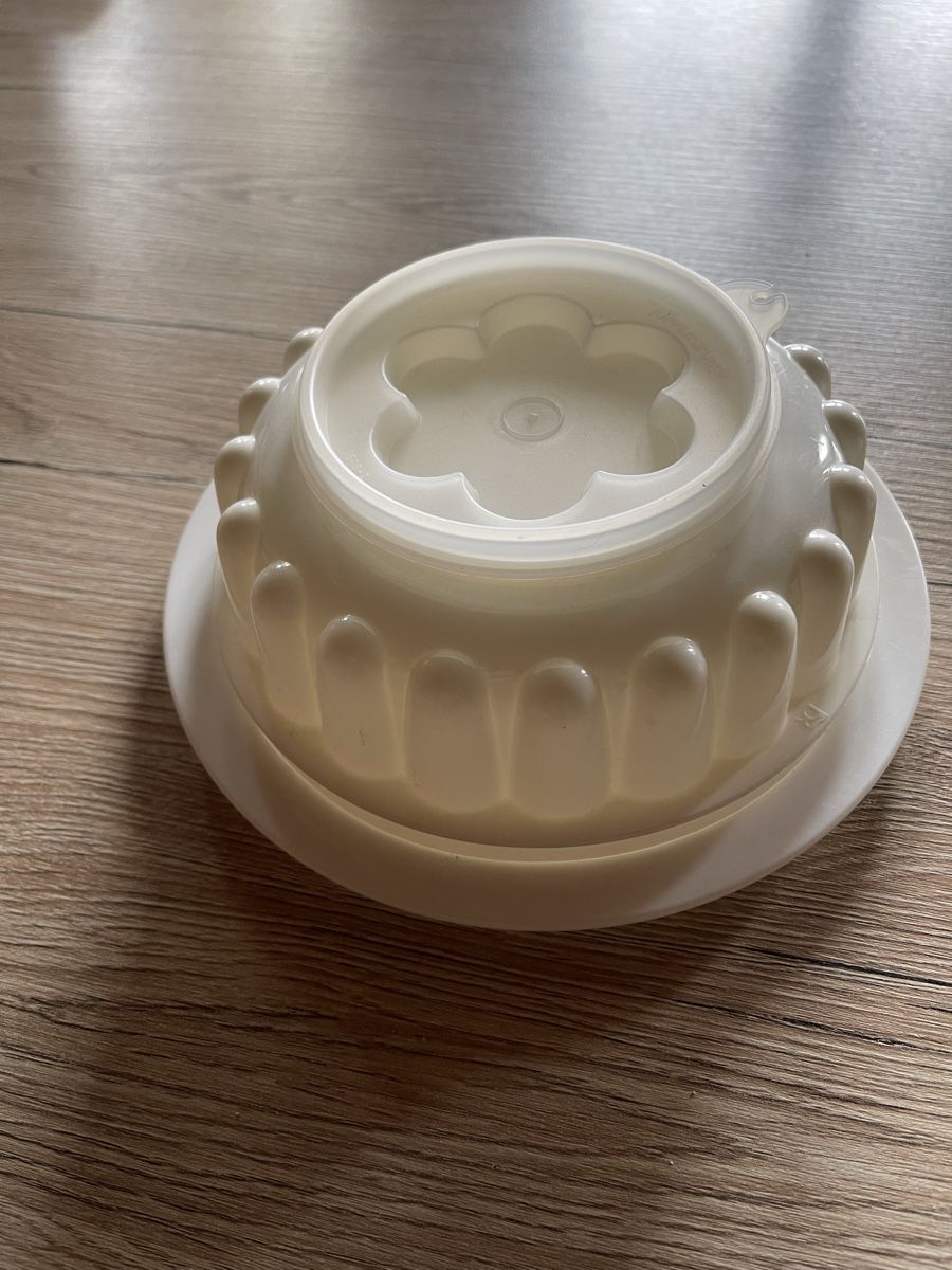 Tupperware Backformen: Puddingform – Gebraucht aus Fahrni b. Thun von ams_56jv 1