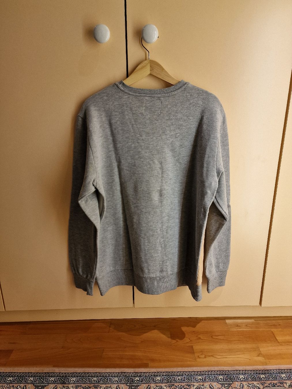 Bershka Maglioni & Felpe: Sweater / Pullover - Grösse L – Usato da Bürglen UR venduto da luiroedes 2