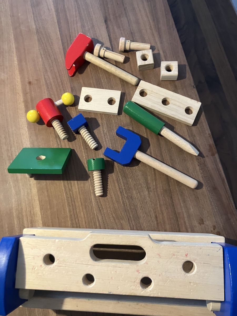 Giocattoli: Werkzeugkoffer (Holz) – Usato da Winterthur venduto da Sir_raina 1