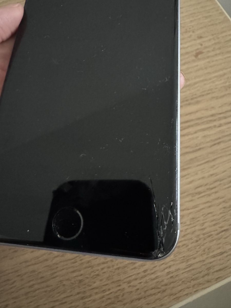 Apple Telefoni cellulari / Smartphones: iPhone 6s Plus 32GB Silber -Display Kratzer – Usato da Luzern venduto da anavuk 2