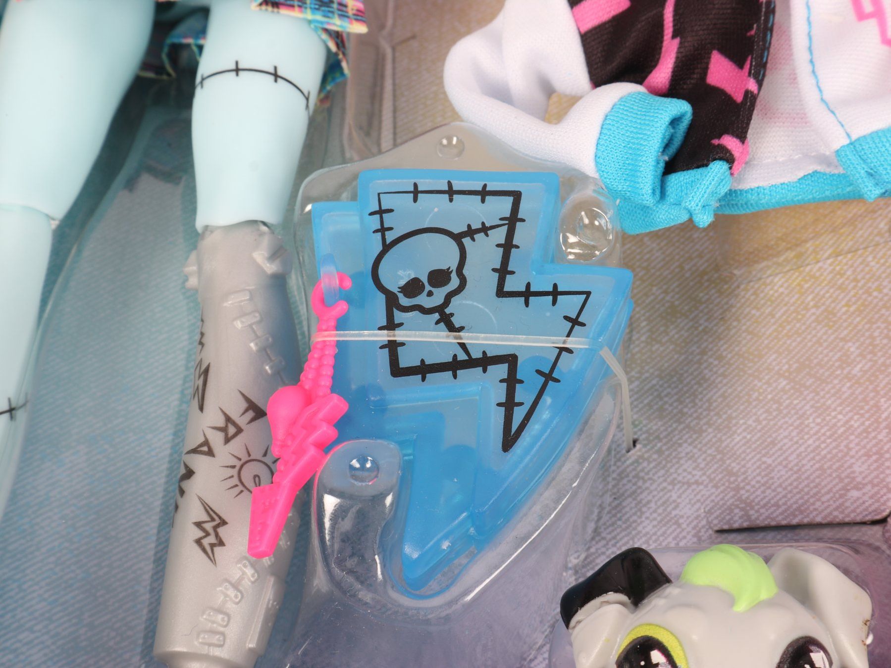 Bambole: MATTEL MONSTER HIGH Frankie Stein – Nuovo e nell'imballaggio originale da Steinen venduto da Restwert_Steinen 1