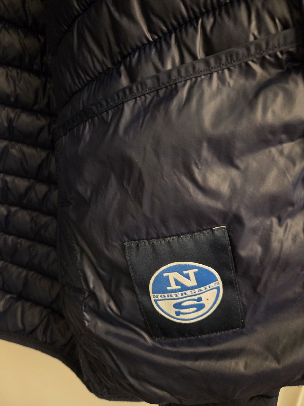 North Sails Giacche: Veste à capuche North Sails – Usato da Mont-sur-Lausanne venduto da Laetitia.Vnts 1
