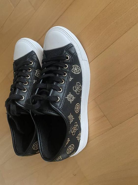 Chaussures GUESS Femme Taille 7 - Talons Hauts, Bout Pointu, Motif écossais, Jamais Portées