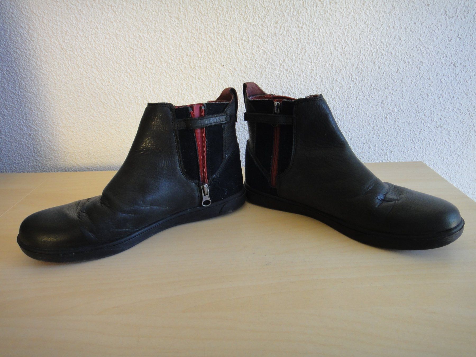 Timberland Scarpe da donna: Stiefel Timberland aus Leder Gr. 37,5 – Usato da Winterthur venduto da LemonTree5 1