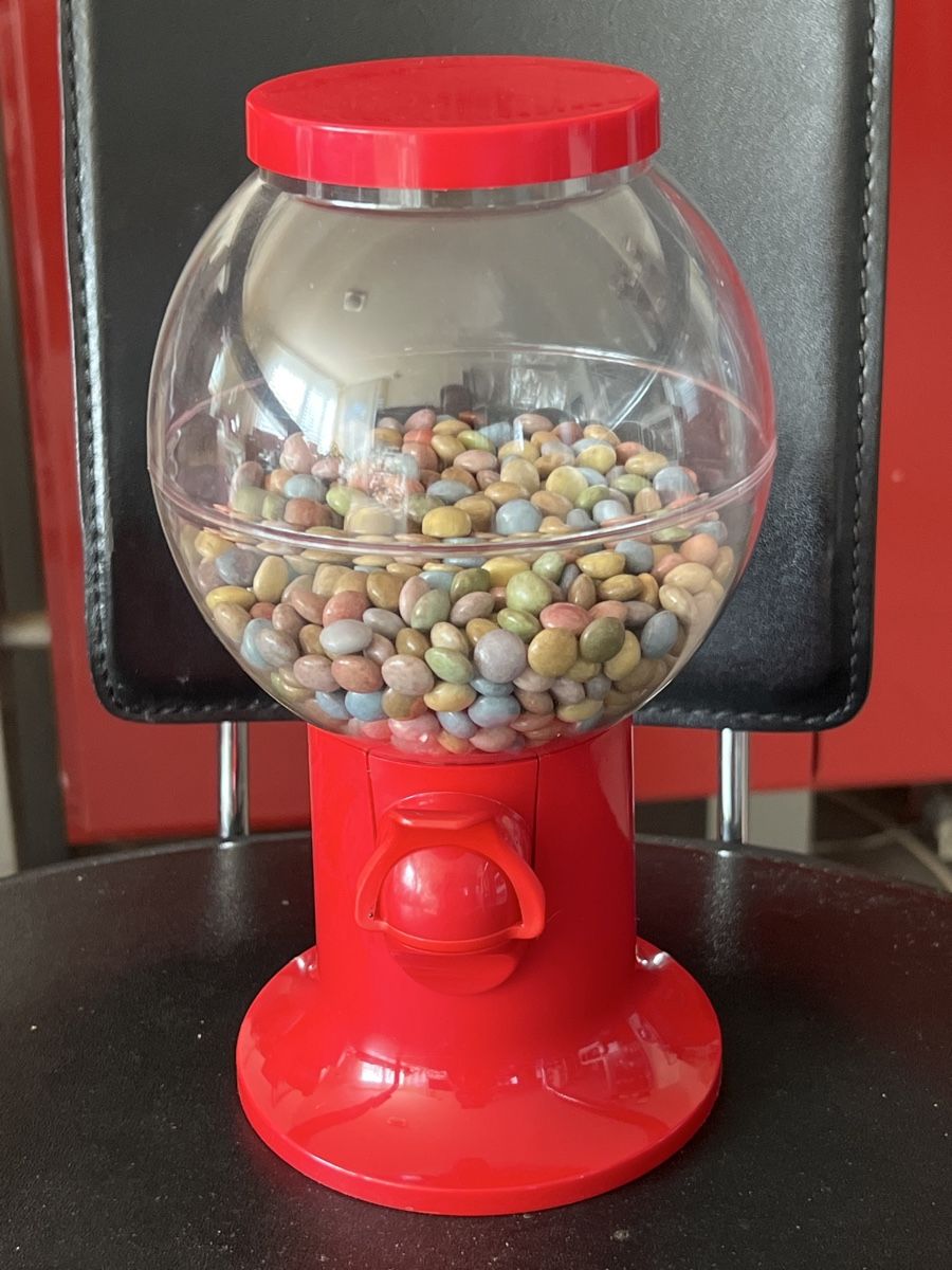 Spielzeuge: Smarties-Spender-Box Vintage, neuwertig – Neu (gemäss Beschreibung) aus Wettingen von sauna67