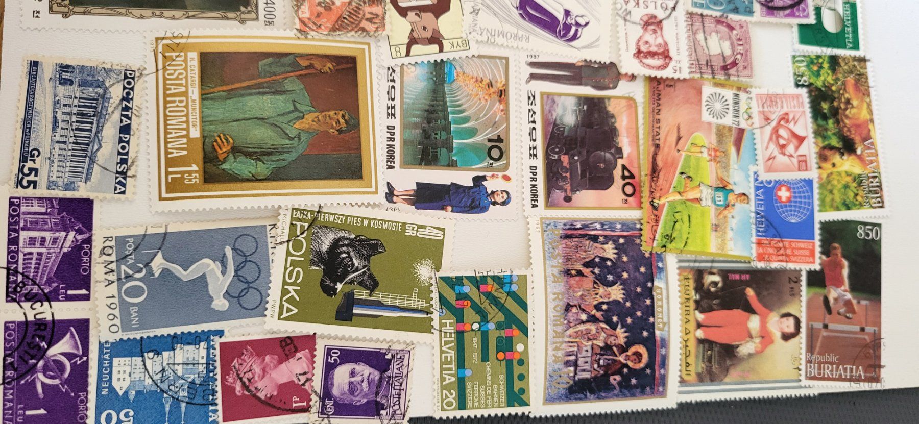 Tutti i francobolli: 50 verschiedene briefmarken ganze welt – Usato da St Gallen venduto da Stampsalshobby 2