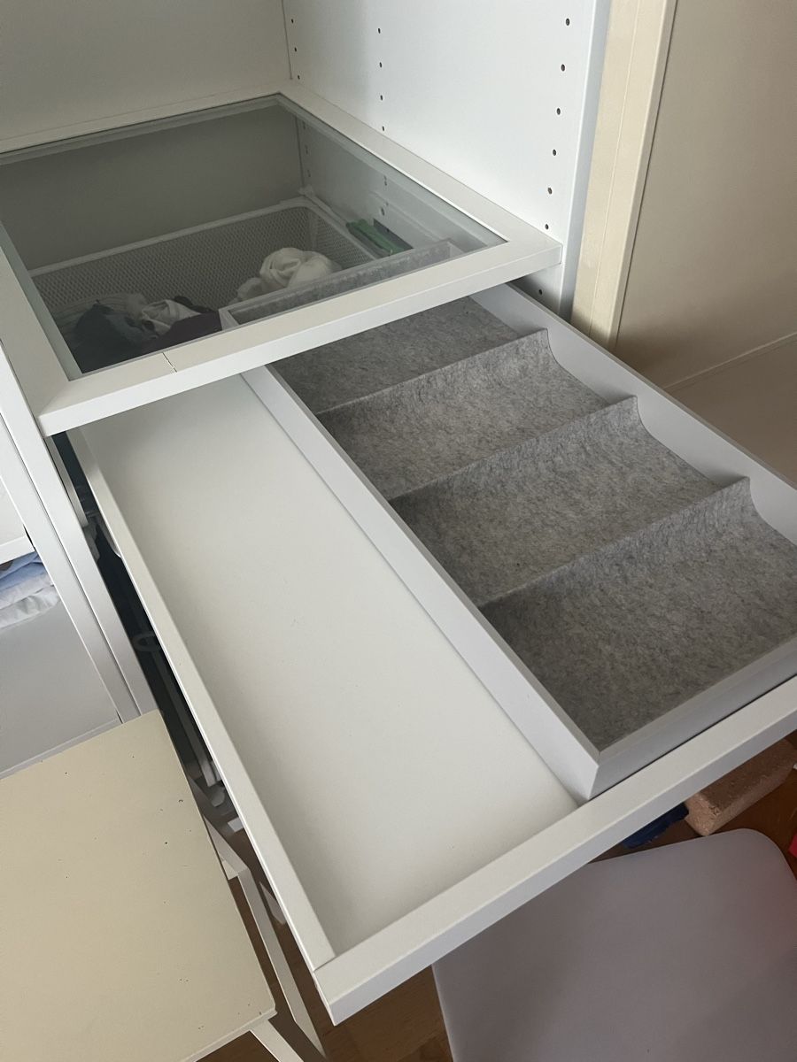 Schränke: Ikea KOMPLEMENT Ausziehboden mit Einsatz und Glas, 50x58 cm – Gebraucht aus Glattpark(Opfikon) von tah_3204 4