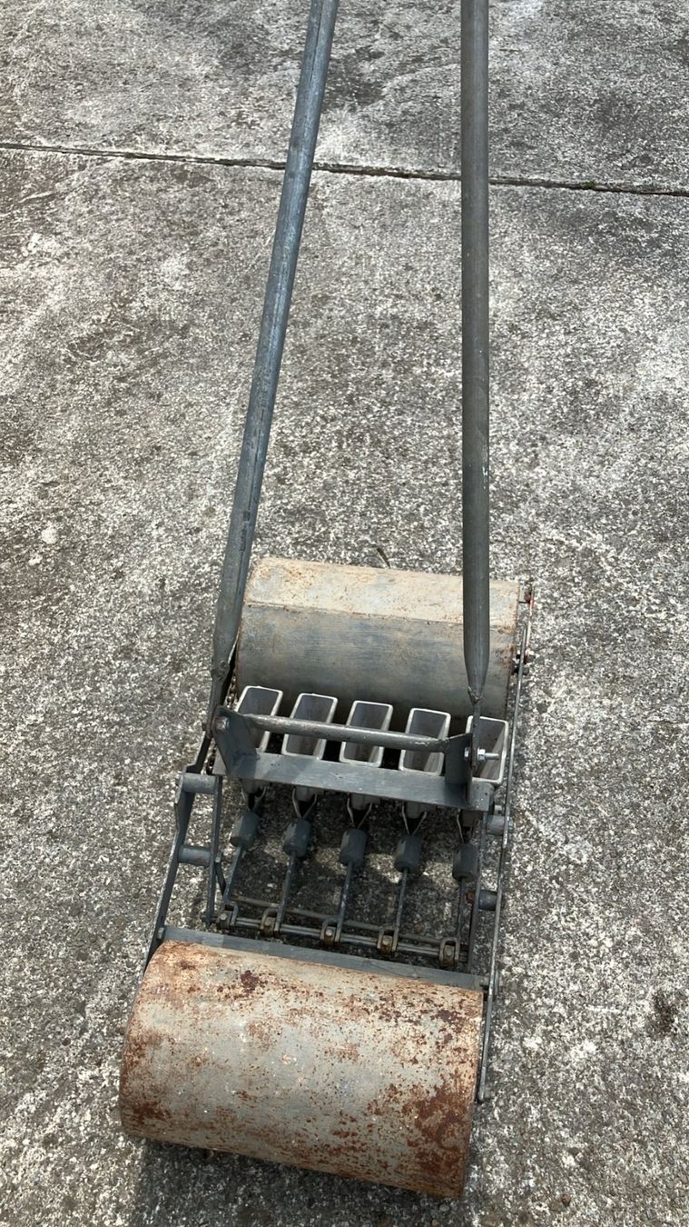 Alle Maschinen: Sähmaschine Einzelkornablage – Gebraucht aus Küssnacht am Rigi von Bux01