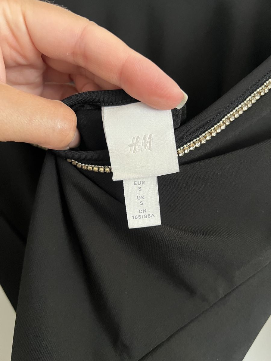 H&M Top: H&M Bodysuit mit Strass Gr. S – Nuovo (secondo la descrizione) da Rothrist venduto da FL_17 3
