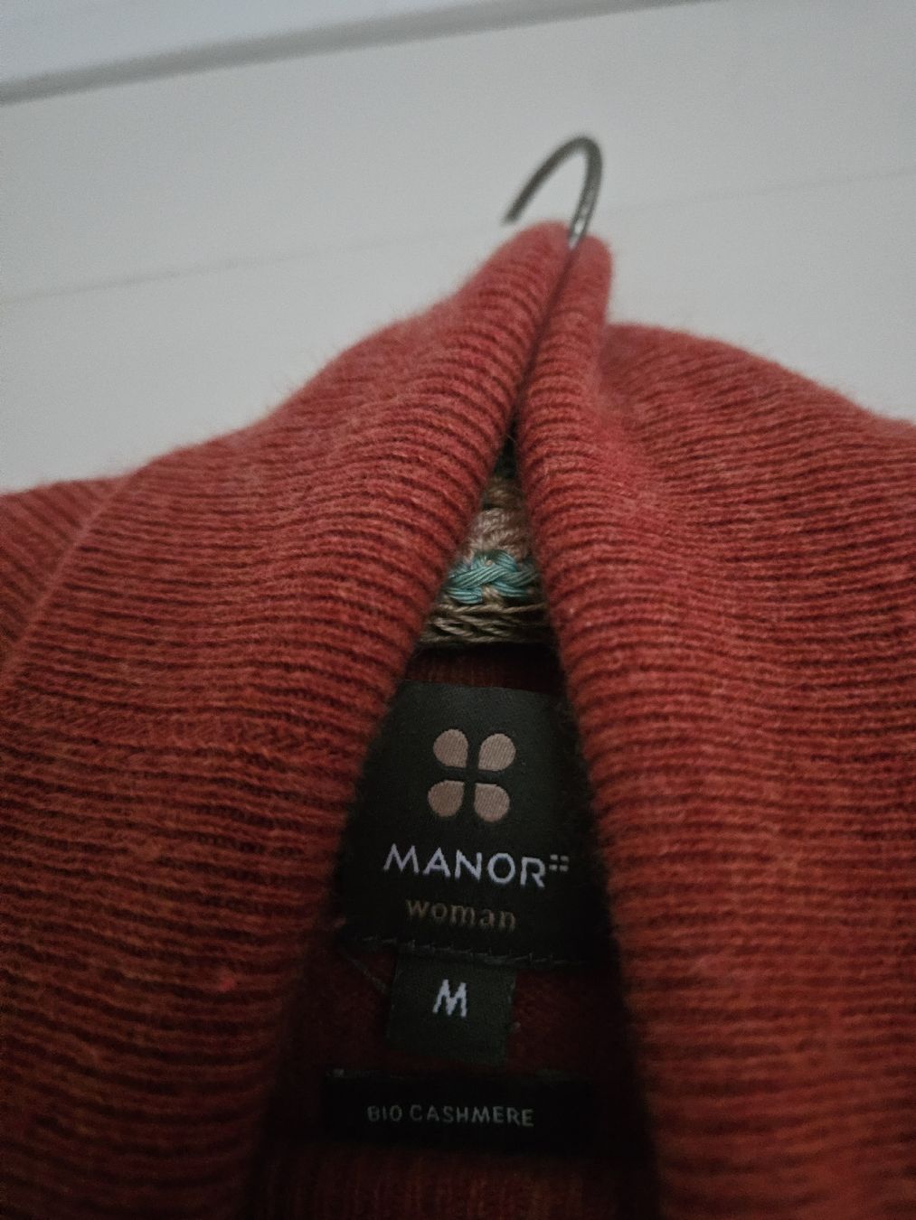 Manor Maglioni & Felpe: Bio Kaschmir Rollkragenpullover Damen Gr. M Orange – Usato da Arlesheim venduto da Flohmi_A_Z 1