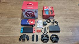 Nintendo Switch OLED Konsole mit Mario Kart und Zubehöre