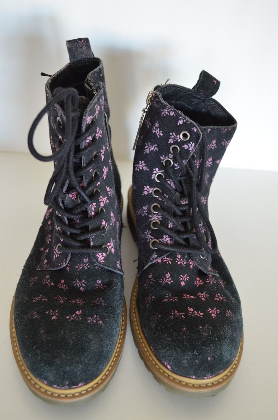 Pepe Jeans Scarpe da donna: Pepe Jeans Boots – Usato da Locarno venduto da DarjaRonco 1