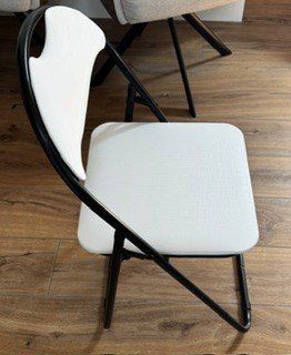 Interio Chaises: 4 Klappstühle, neuwertig – D'occasion à Hagendorn par RolandM 1