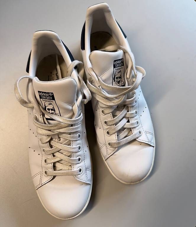 Damenschuhe: Stan Smith Sneaker, weiss  40 2/3 – Gebraucht aus Zumikon von Fahrgaestin