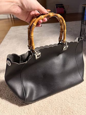 Hallhuber Handtasche mit Bambusgriffen  Schwarz