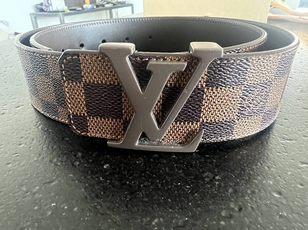 Louis Vuitton Cinture: Louis Vuitton Gürtel - Damier Ebene - 90cm – Usato da Affoltern am Albis venduto da Rabbi002
