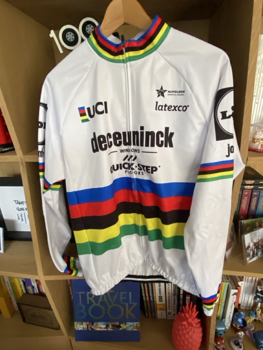 Canottiere & Pantaloni: Maillot velo cyclisme champion monde uci alaphilippe – Usato da Lausanne venduto da marcs3441