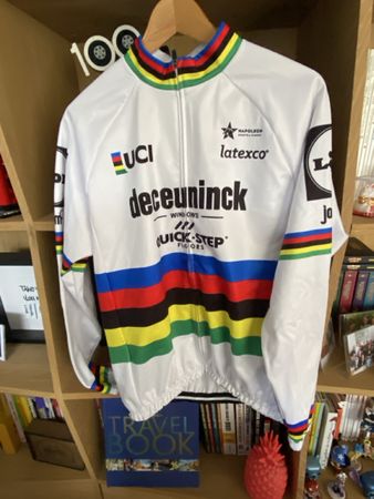 Maillot velo cyclisme champion monde uci alaphilippe