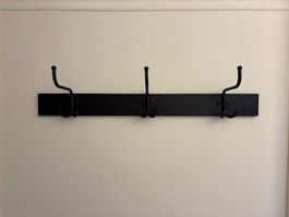 Garderobe schwarz Metall