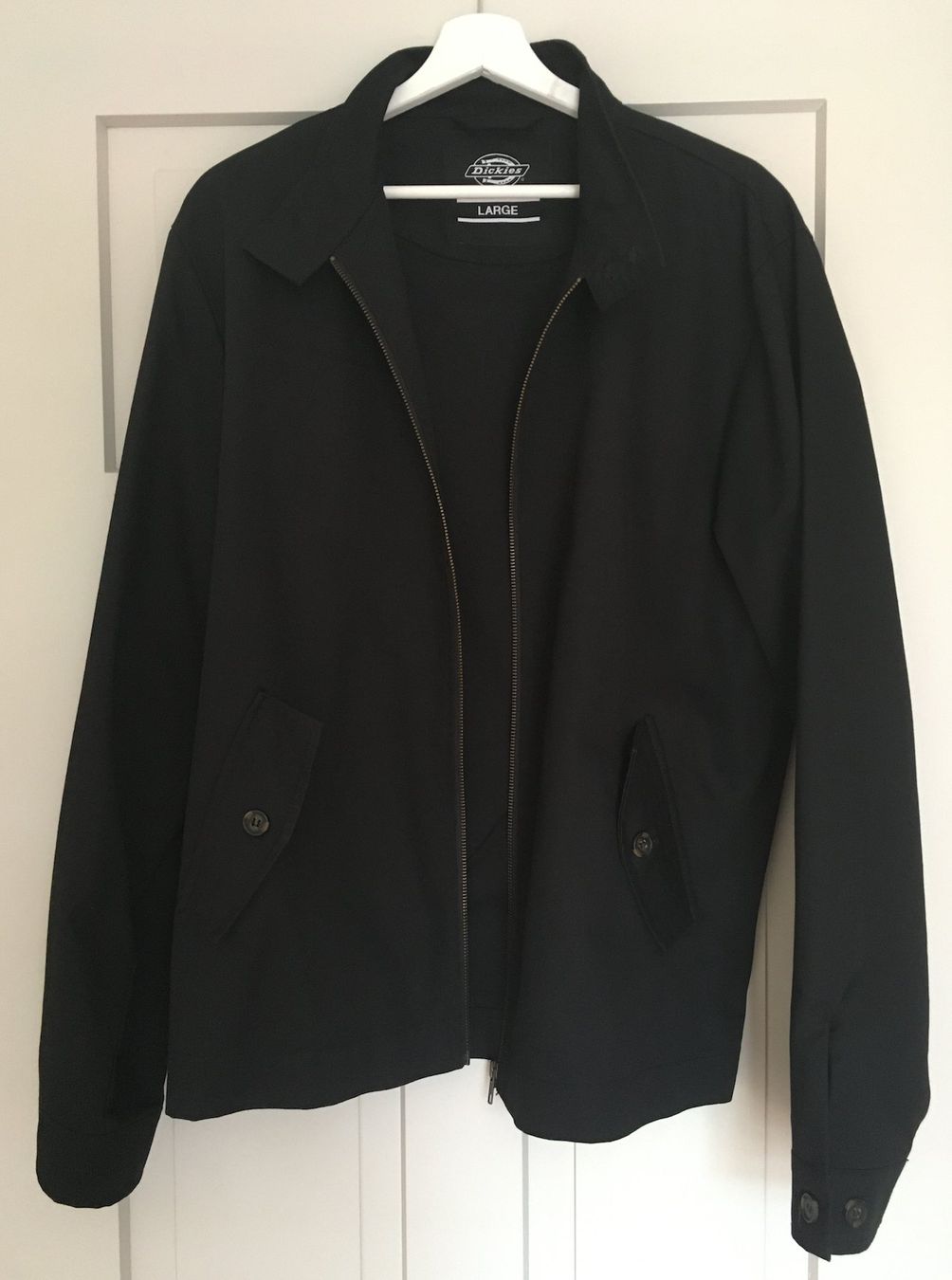 Jacken: Dickies Jacke Schwarz Gr. L – Gebraucht aus Zürich von barthalex