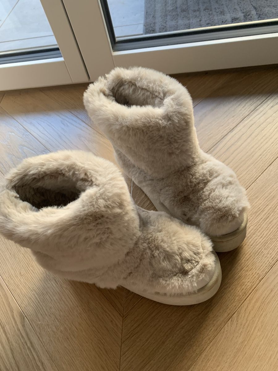 H&M Damenschuhe: H&M winter boots 35 - 35,5 – Gebraucht aus Zürich von Angela_Fashion_Lover 1