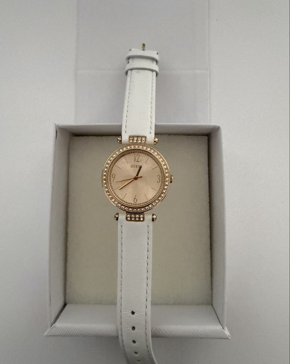 Guess Uhren: Guess Uhr – Neu (gemäss Beschreibung) aus Basel von Leyla_12 2