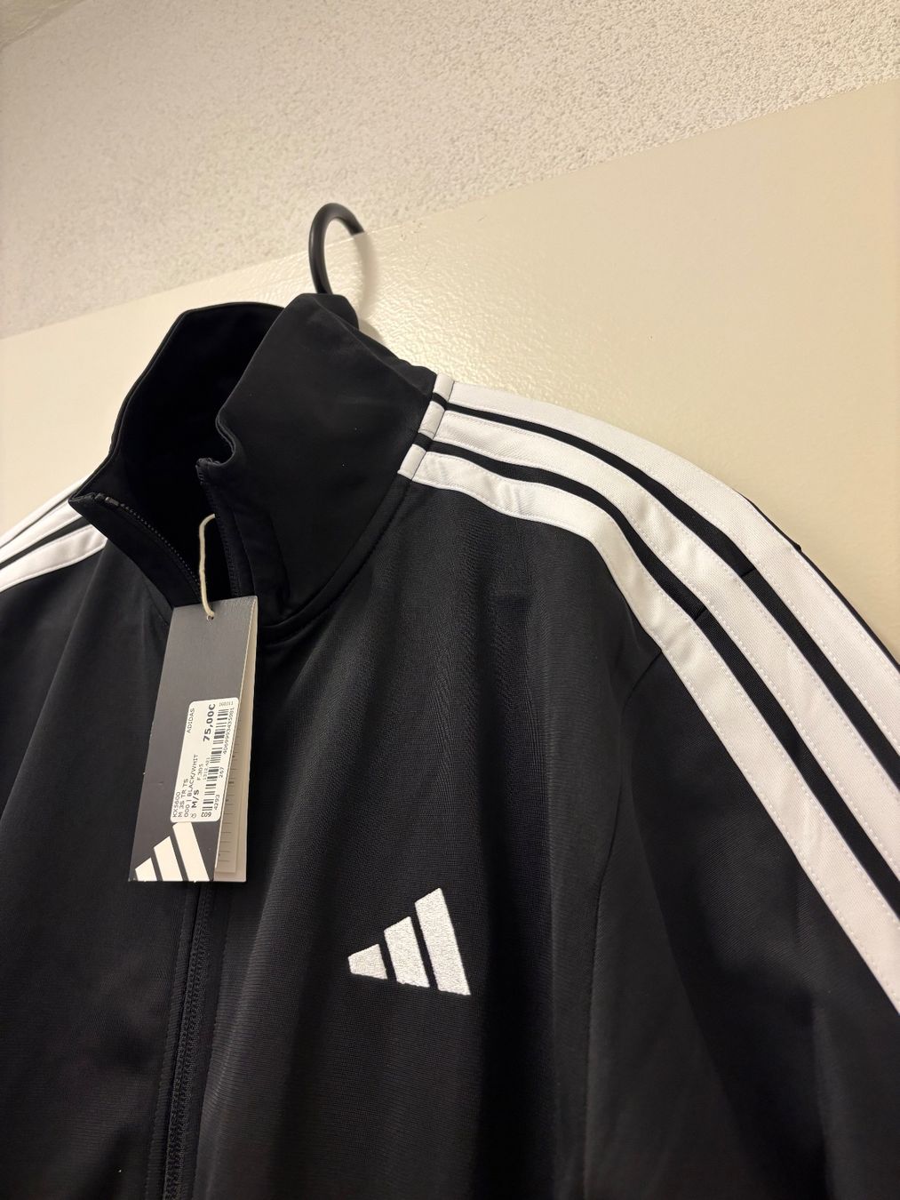 Adidas Jacken: Adidas Trainingsjacke – Neu und originalverpackt aus Zürich von mc_mike77 1