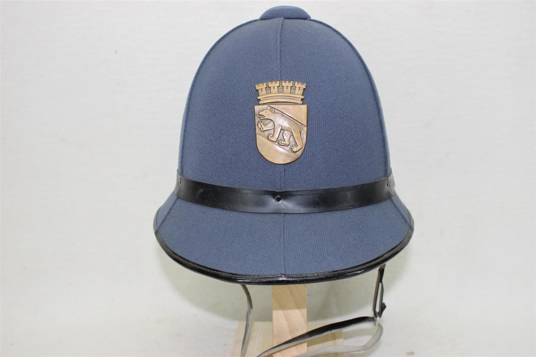 Abiti antichi: Polizei Helm Stadt Bern – Usato da Thun venduto da Fbchm