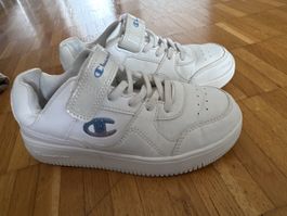 Champions Sneakers