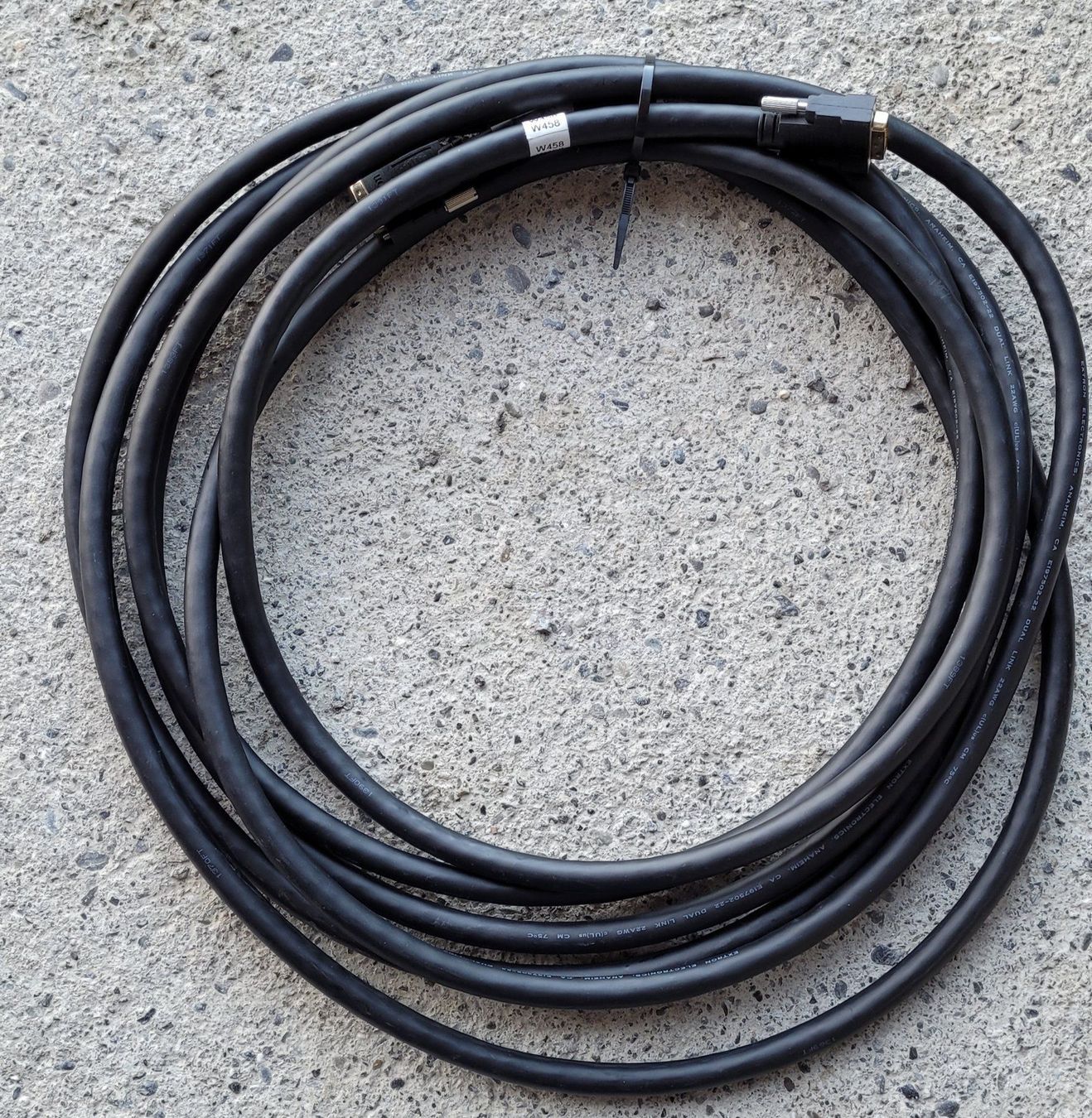 Kabel: DVID-DL-Pro-25-76-m- Extron-26-651-25 – Gebraucht aus Thun von Engel114