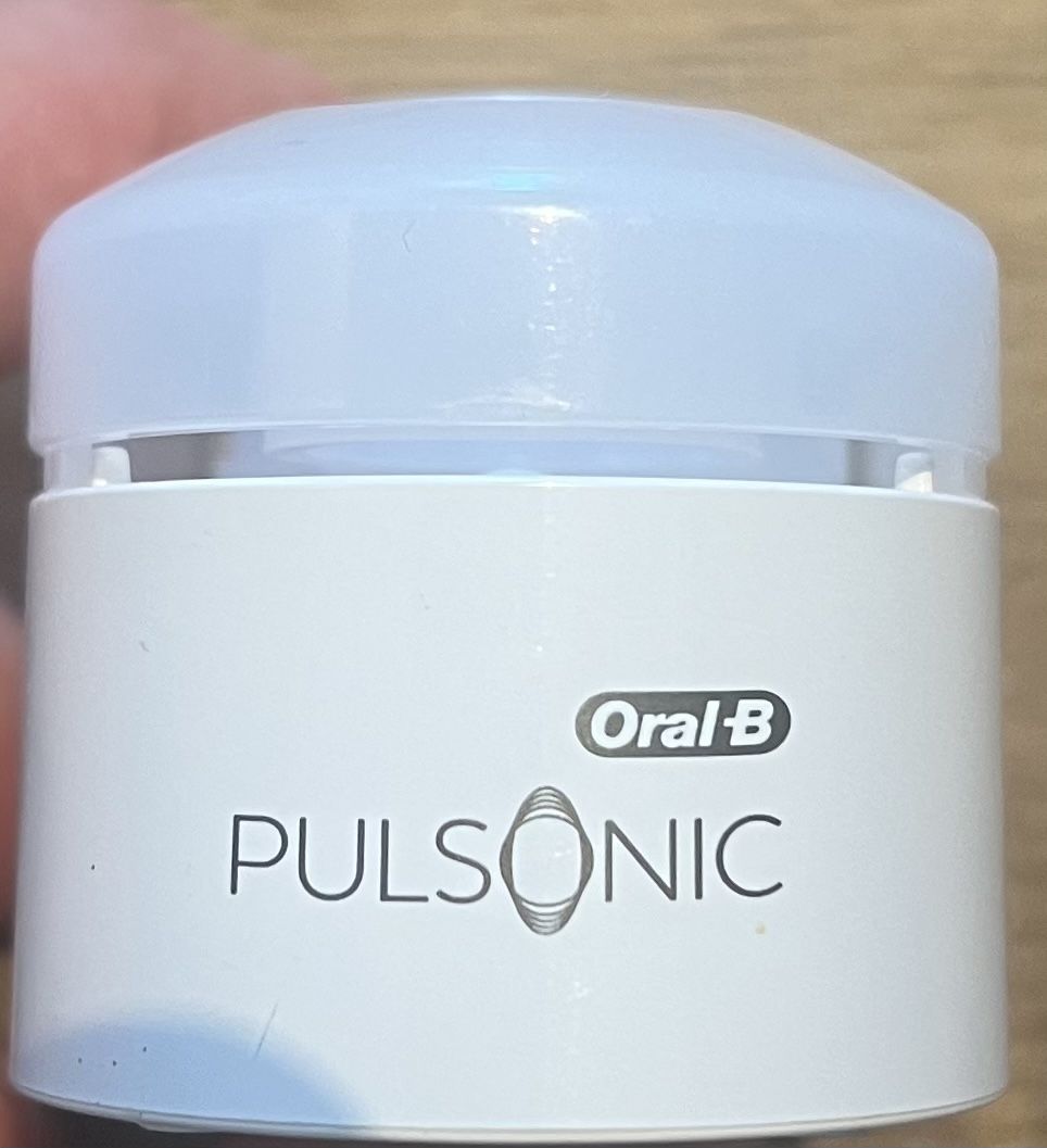Oral B Zahnpflege: Oral B Pulsonic Ladestation Typ 3746 – Gebraucht aus Biberist von Marcelle_K_1983 1