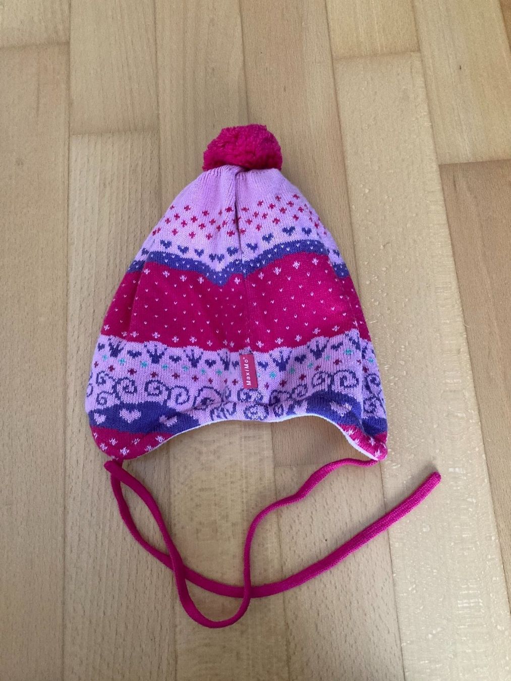 Altro abbigliamento per bambina: Kappe mit Bommel und Bändel zum Binden – Usato da Muttenz venduto da Juvenile33 1