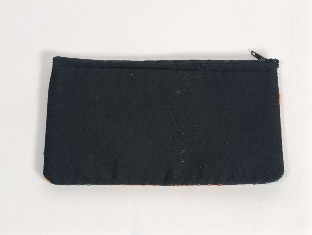 Borse: Pochette vert brun avec fermeture éclair 9 x 12 cm – Nuovo (secondo la descrizione) da Thielle venduto da Plusvalue_Neuchatel 1