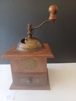 Antike Kaffeemühle, Holz/Metall, dekorativ, vintage