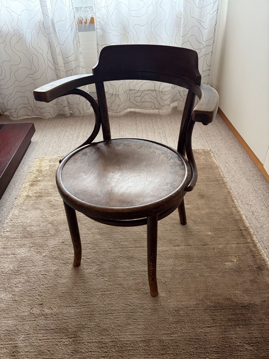 Thonet Sedie: Thonet antik – Usato da Freidorf TG venduto da ibipatria