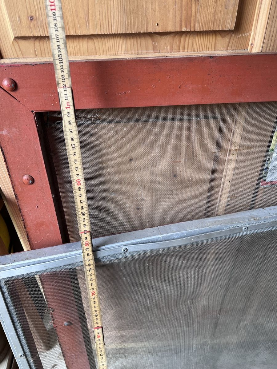 Grilles & Grillages: 2 Abdeckgitter im Rahmen – D'occasion à Steckborn par Holiday66 3