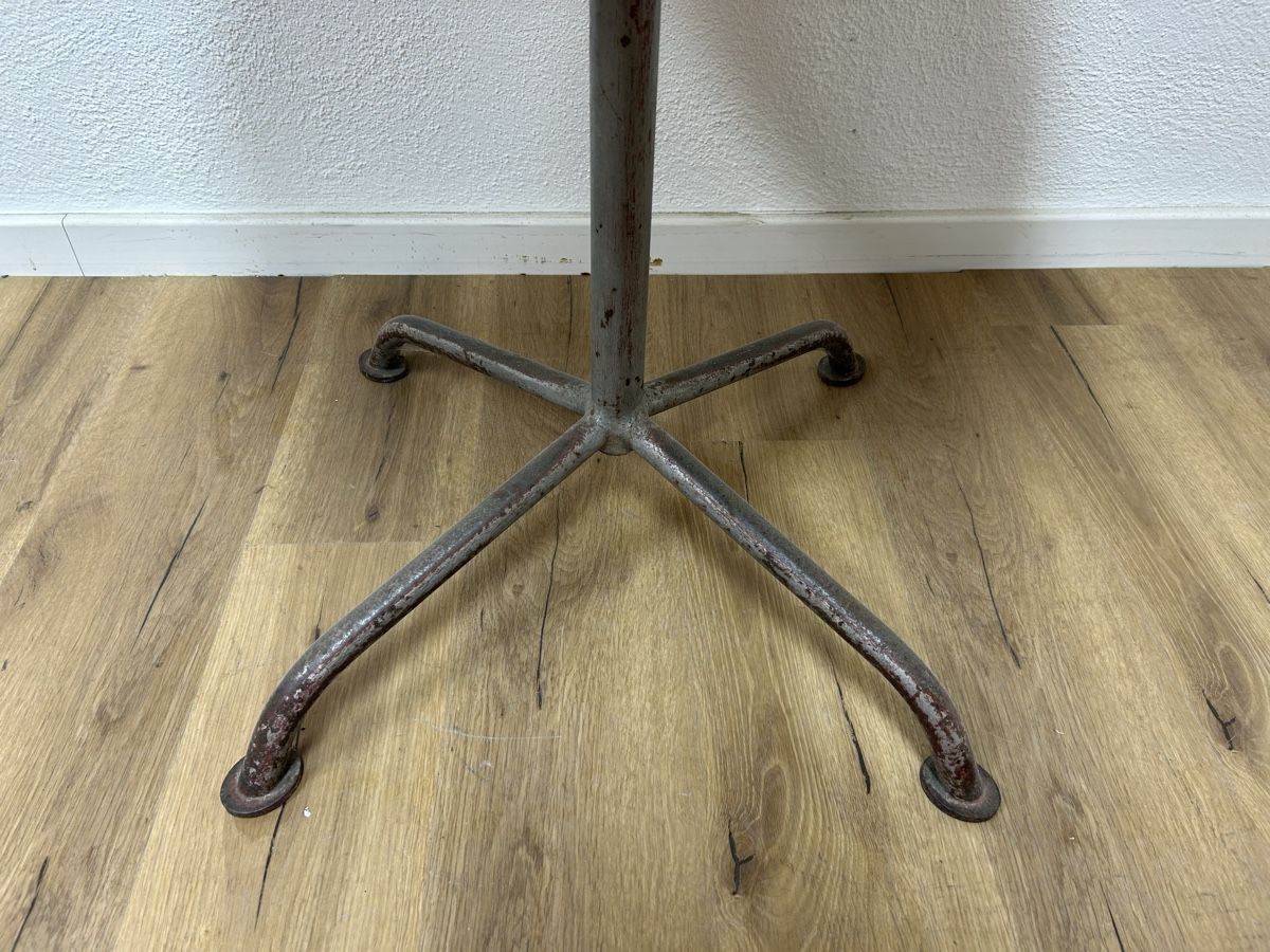 Bigla Tische: Bigla Gartentisch rund (70cm) – Gebraucht aus Basel von MoebelSackmann 2